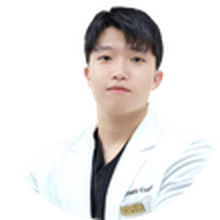홍건우 원장