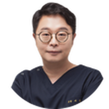Dr. Woonyoung-Seo