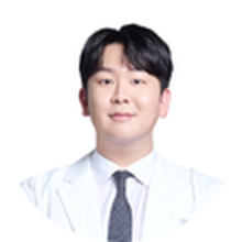 이동윤 원장